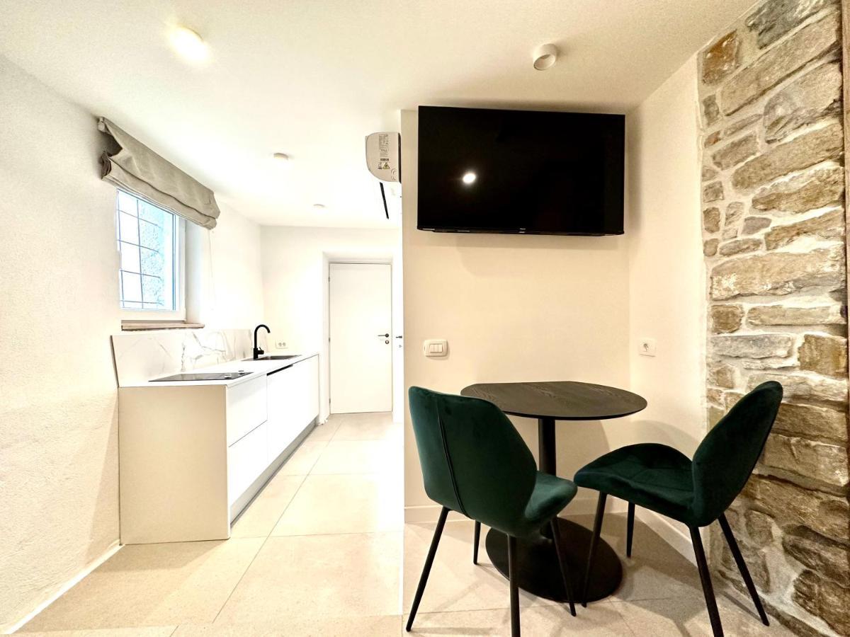 Damir Skomina Apartments Koper Eksteriør bilde